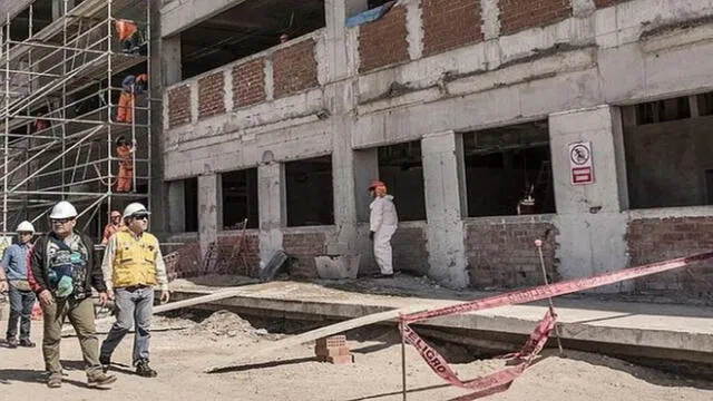 Arequipa: Obras abandonadas en colegio Cristo Rey de Camaná reiniciarán la próxima semana