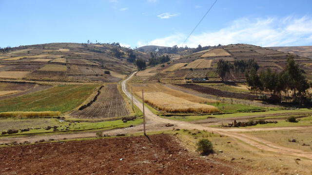 Huancayo: Centro Poblado de Dos de Mayo del distrito de Pucará contará con vía mejorada