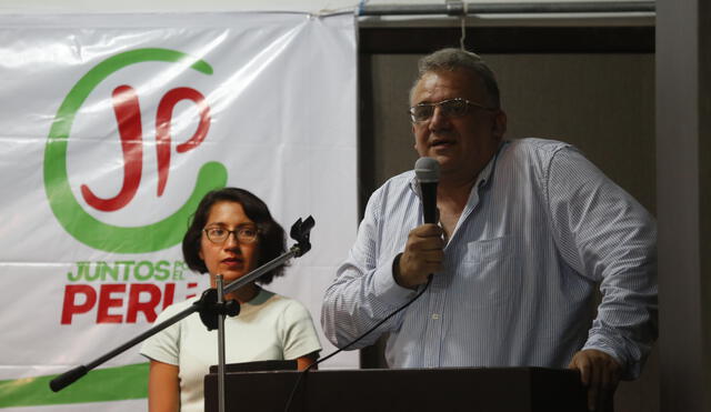 Gustavo Guerra García es precandidato a la alcaldía de Lima