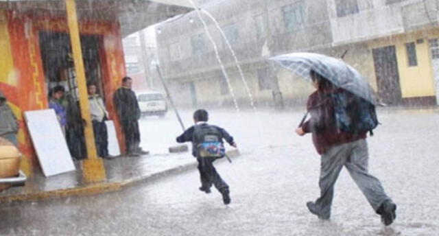 Lluvia anómala sorprendió a ciudadanos de Puno