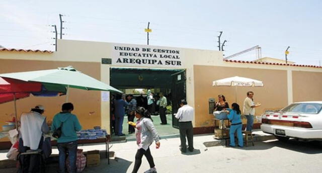 Oficinas de UGEL Sur no cumplían con horarios de atención en Arequipa
