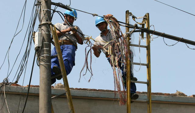  Se incrementa robo de cables telefónicos debido a alza del cobre en el mercado mundial