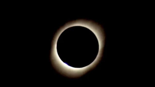 Eclipse solar 2019 desde Argentina. Foto: captura de en vivo.