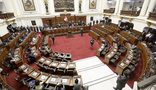 En sus manos. Pleno del Congreso retoma debate hoy. Foto: Antonio Melgarejo/La República