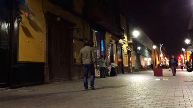 Delincuentes asaltan a comercios en pleno centro de Trujillo