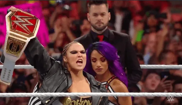 WWE Royal Rumble: Ronda Rousey retuvo el título femenino de RAW venciendo a Sasha Banks [VIDEO]
