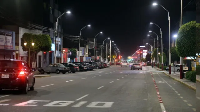Instalan más de 150 poste con luz LED en avenida del Callao