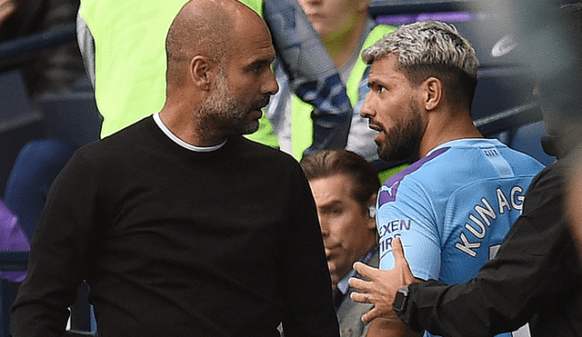 Sergio Agüero y 'Pep' Guardiola tuvieron acalorada discusión en medio del partido entre Manchester City y Tottenham por la fecha 2 de la Premier League.
