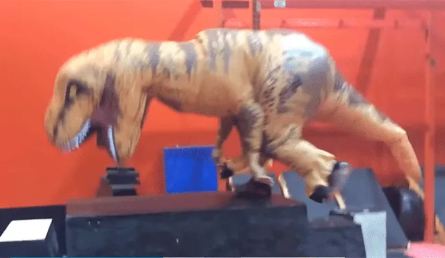 La disciplina de origen francés viene siendo ejecutada por un dinosaurio en un video que ya es viral en YouTube.