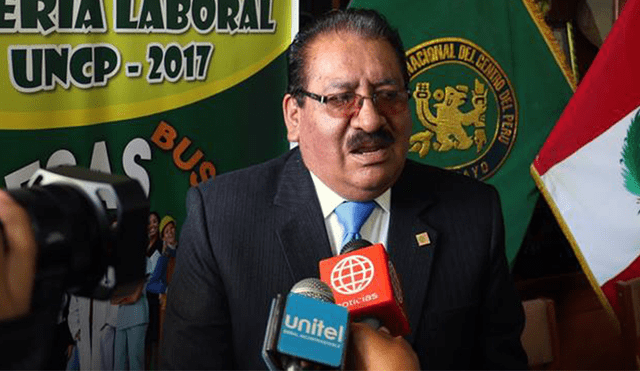 Rector de la UNCP se muestra a favor del referéndum para aprobar reformas