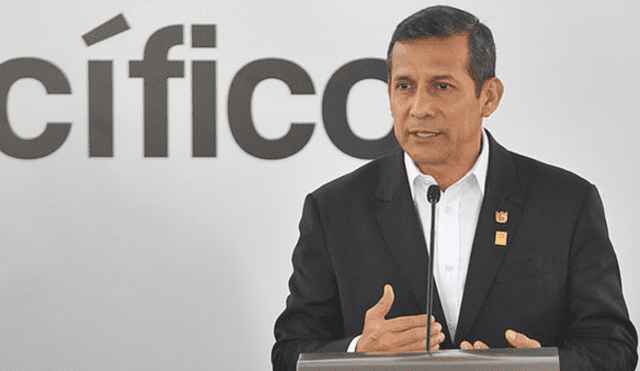 Ollanta Humala le deseó éxitos al nuevo titular del MEF