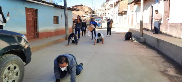 Peregrinos llegan a Ayabaca pese a estar prohibido