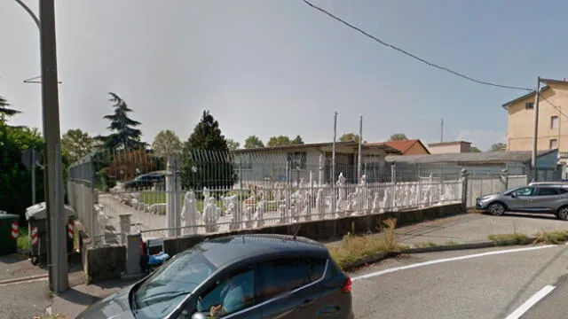 Desliza las imágenes para ver el increíble taller artístico ubicado en dicha zona de Italia. Foto: Google Maps.
