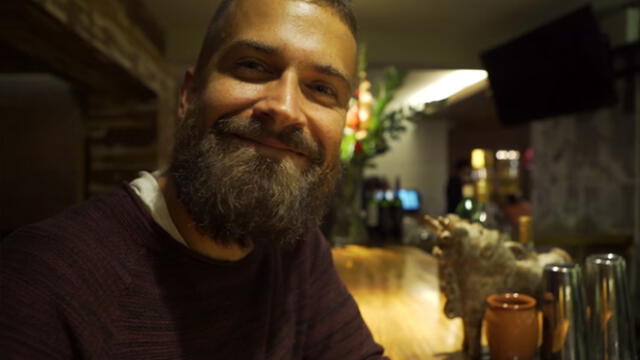 El youtuber Luciano Mazzetti probó los deliciosos cócteles cusqueños