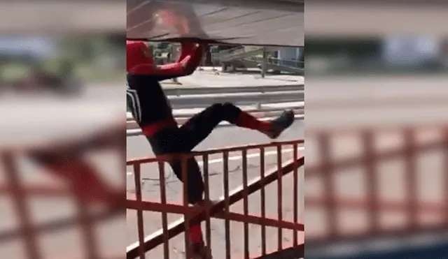 Facebook viral: 'Spiderman' hace peligrosa pirueta que por poco le cuesta la vida [VIDEO]