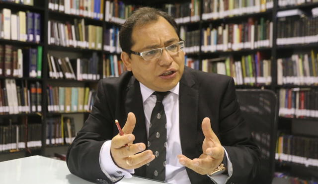 Fernando Ugaz reitera que no hay ninguna prueba que corrobore las declaraciones de aspirantes que imputan a Vizcarra. Foto: Difusión