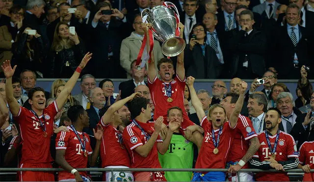 Thomas Muller celebra el título de la Champions 2012/2013. Foto: AFP