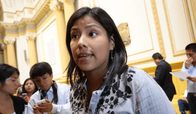 Indira Huilca: “El Estado peruano deber condenar el bombardeo de Estados Unidos en Siria”