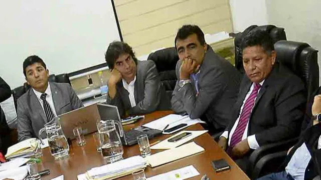 Comisión edil solicita la suspensión de Zegarra por caso Jardines de Chachani en Arequipa