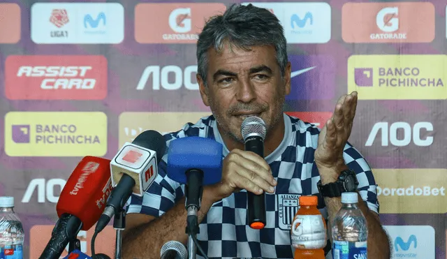 Pablo Bengoechea, entrenador de Alianza Lima desde inicios del 2017. El 2019 tuvo cuatro meses de ausencia.