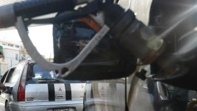  Tumbes: detienen a dos hermanos con mil galones de combustible ecuatoriano