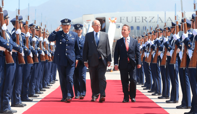 PPK llegó a Chile para asunción de mando de Sebastián Piñera