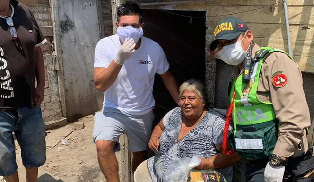 Carlos Zambrano publicó en Instagram la donación a las familias más pobres. Foto: Instagram