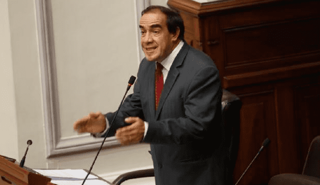 Yonhy Lescano pide que cierren el Congreso: “Ya no hay autoridad moral”