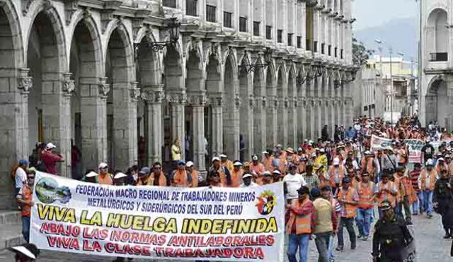 Trabajadores radicalizarán su huelga indefinida contra  la minera Cerro Verde 