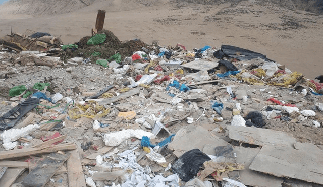 Fiscalía Ambiental verifica contaminación en playa La Chira [FOTOS]