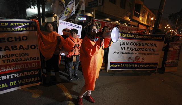 Mineros exigen la liberación de sus dirigentes [FOTOS]