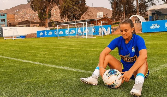 La central de Sporting Cristal criticó que no se tome en cuanta al fútbol femenino dentro de las actividades deportivas que podrán reanudarse. Foto: Instagram Kiara Ortega