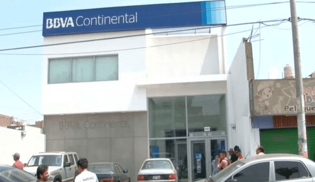 Los Olivos: Delincuentes armados asaltaron agencia del Banco Continental