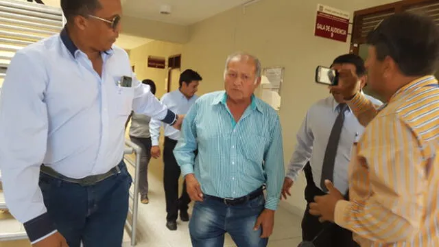 Frustran lectura de fallo en contra del gobernador de Moquegua [VIDEO]