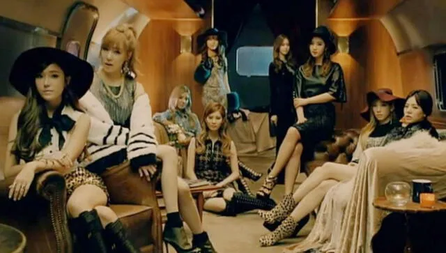 Divine, último MV de SNSD con las nueve integrantes originales.