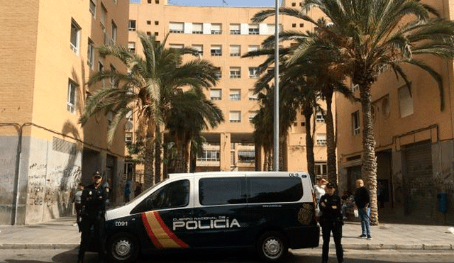 Policía de Alicante, España.