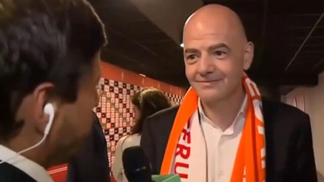 Presidente de la FIFA destacó el juego de Perú ante Holanda [VIDEO]