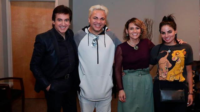 Cristian Castro asiste a iglesia cristiana y presenta a su nueva novia