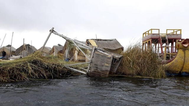 Puno: Fuertes vientos provocan caída de casas en las islas del lago Titicaca