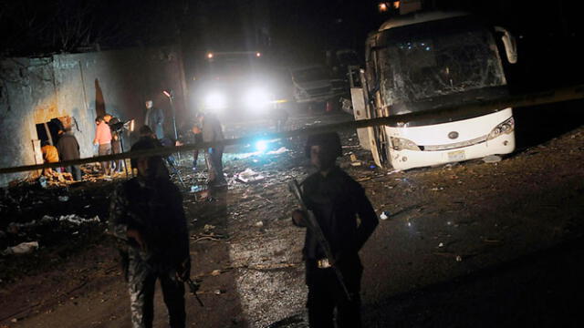 Egipto: Tres muertos y varios heridos deja explosión de bus turístico cerca a Pirámides