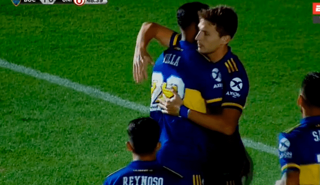 Sebastián Villa, de penal, marcó el primer gol del partido entre Boca Juniors y Universitario. | Foto: ESPN
