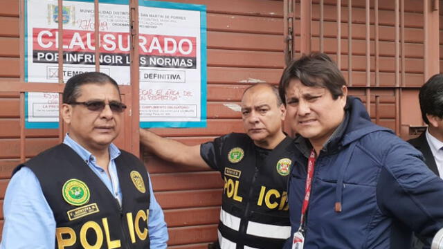 Policía y gerencias de Salud y Fiscalización de SMP clausuraron panificadora tras constatar las condiciones en las que trabajaban. (Foto: PNP)