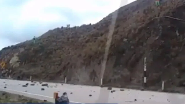 Junín: mineros de Morococha bloquean carretera central tras intento de despido masivo [VIDEO]