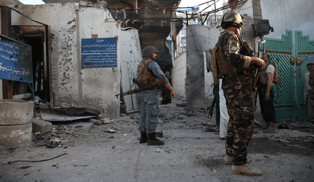 Atacan al Ministerio de Refugiados en Afganistán dejando 15 muertos