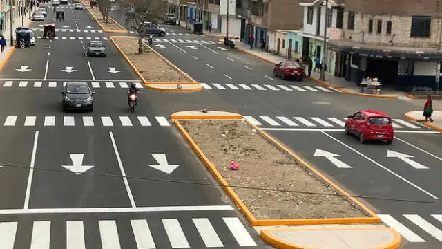 Construcción de pistas y veredas en Lambayeque