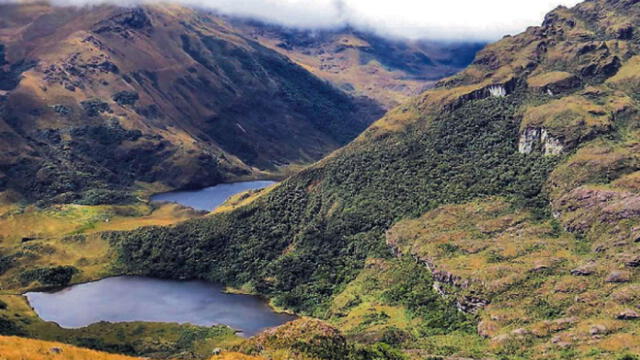 Desde las alturas de Pacaipampa el agua nace para llegar a todos los hogares.