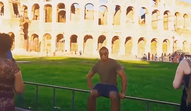 YouTube viral: chico pide que le tomen un foto con el Coliseo Romano y queda en ridículo [VIDEO] 