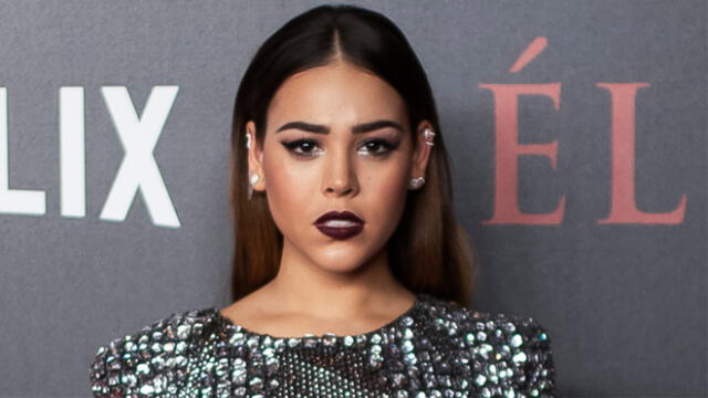 Danna Paola confesó que cuando estudiaba en el CEA golpeó a una compañerita mayor que ella por estarla insultando.