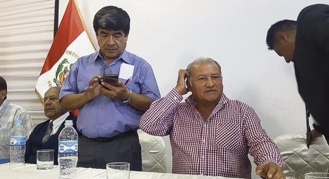 Evalúa incluir al gobernador Rodríguez en investigación por frazadas