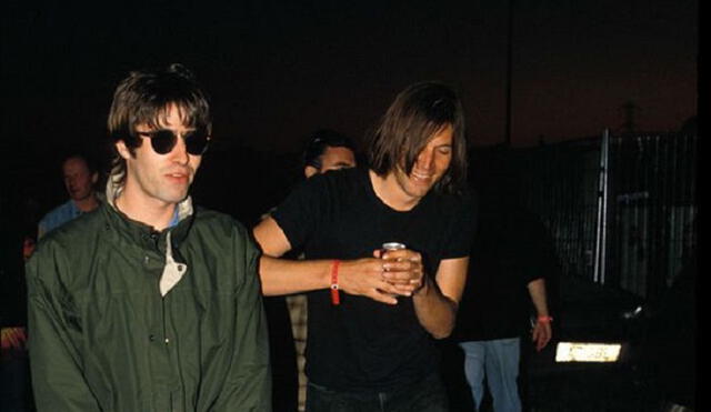 Liam Gallagher durante el Glastonbury. (Foto: Pinterest)